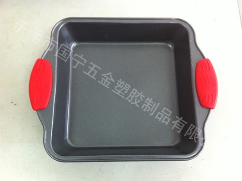 蛋糕盤(pán)不粘油噴涂加工